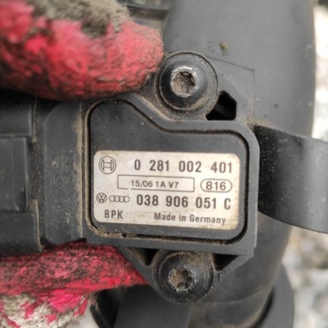 фото thumb №9, Труба воздуховод датчик 1.4 tsi vw touran 03c145861d