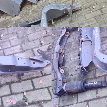 фото thumb №10, Підвішування кабіни балка зад iveco trakker stralis