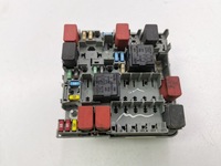 фото thumb №1, Alfa romeo giulietta 2010 рамка / модуль предохранителей