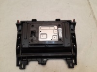 фото thumb №9, Mitsubishi outlander iv 21- панель консоли зарядное устройство беспроводная 8010a503z