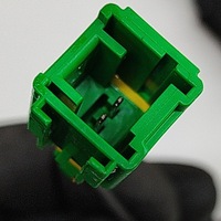 фото thumb №5, Maserati ghibli 2022 пряжка середнього поперечина безпеки сидіння заднього