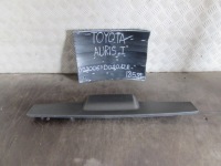 Купити Накладка кришки задній 6479002030 toyota auris 1 06-12 r., фото thumb