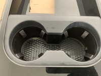 фото thumb №9, Ford mustang mach-e 2021r кронштейн na кружки полка туннель среднего оригинал