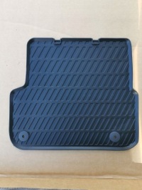 фото thumb №6, Килимки гумові audi a6 4f0061511a зад