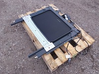 фото thumb №13, Механизм люк стекло крыша панорамного chevrolet camaro 2009-2015