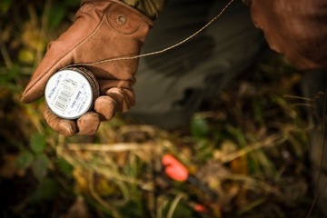 ВЕРЕВКА МИКРО ШНУР НА КАТУШКЕ ДЕРЕВЯННАЯ ВЕРЕВКА MFG 38 м (125 футов) ДО 46 КГ, ЧЕРНАЯ
