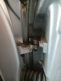 фото thumb №1, Петля верхний дверь правые зад vw passat b5 golf 4 skoda superb