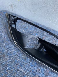 Opel astra j iv рестайлинг  решётка бампера правый Недорого, фото thumb