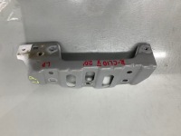 Кронштейн крила ліве перед renault clio v 1.0 tce 20 r 64137564r Ціна, фото thumb