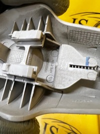 фото thumb №4, Кнопка ползунок регулировки высоты поперечина bezp. renault captur i przedlift