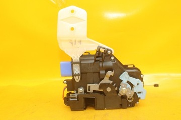 фото thumb №8, Замок дверь правые перед vw caddy iii рестайлинг 9 pin 3d1837016aq