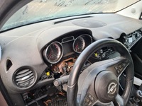 фото thumb №1, Приборная панель приборная панель консоль подушка натяжитель поперечина air bag opel adam