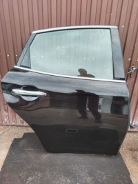 фото thumb №1, Infinity m30 q70 дверь правое задние