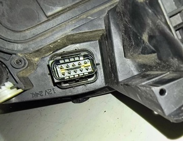 фото thumb №8, Лампа фара поворотник поворотник peugeot 308 ii t9 allure fullled 13-