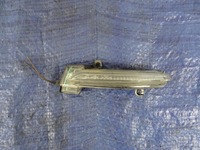 фото thumb №1, Поворотник зеркало правый renault megane iv