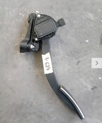 фото thumb №1, Педаль газа velar l560 j8a2-9f836 ab