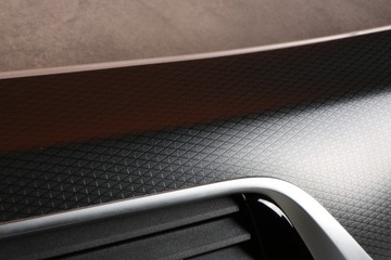 фото thumb №15, Bmw g30 g31 g32 lci планка декоративная dekor консоли rhombicle европа 9882257