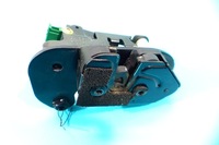 фото thumb №1, Замок крышки задняя левый discovery iii 04-09