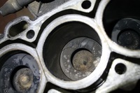 фото thumb №8, Volvo v70 s60 xc70 xc90 dół блок двигуна d5244t4