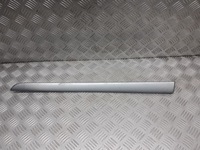 фото thumb №1, Молдинг дверь правая задняя audi a4 b7 la7w