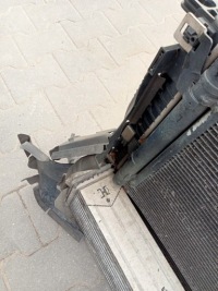 Audi a4 b9 3.0 tdi - радиатор комплект . кондиционера интеркулер 8w0816411l с Разборки, фото thumb