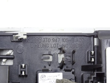 фото thumb №7, Лампа інтер'єру кабіни skoda yeti i 5l 3t0947105b