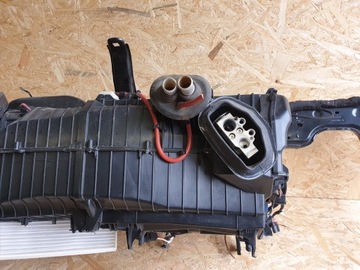 фото thumb №9, Porsche macan 95b каркас обігрівач комплект 8t1820005s