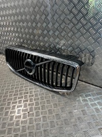фото thumb №1, Решітка радіатора решітка радіатора volvo xc60 ii 31457465