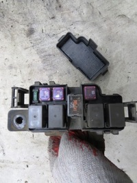 фото thumb №6, Корпус коробка реле hyundai ix35 1.7