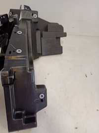 фото thumb №10, Tesla x направляющая pod фара левый правый