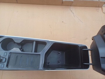 фото thumb №5, Підлокітник тунель панель коробки передач зарядний пристрій індукція kia ev6 22r gt-line