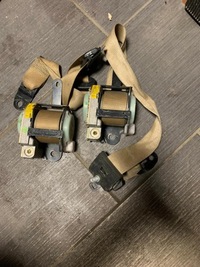 фото thumb №2, Pas натяжитель задний правый mercedes r w251 1