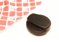 фото thumb №1, Крышка заливной масла mercedes gla x156 w205 c205 a205