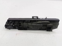 фото thumb №7, Bmw 1 e81 e87 2007 права сторона кронштейн / кронштейн радіатора