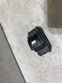 фото thumb №1, Citroen c3 iii 2022 перемикач скло правий перед