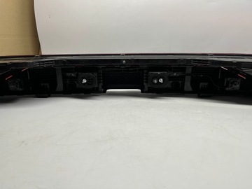 фото thumb №10, Audi q8 задняя лампа led накладка версия usa sae 4m8945095q