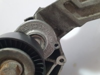 Audi a6 c7 a4 b8 2.0tdi кронштейн кронштейн держатель генератора 03l903143r +болты в Украине, фото thumb