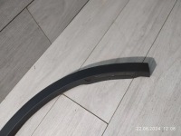 фото thumb №7, 8985. tesla y молдинг крила правий перед 1683860-00-a