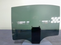 фото thumb №1, Mercedes e w213 sedan стекло дверь задняя левая 19r