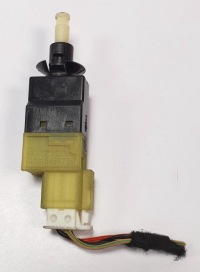 Купить Датчик стоп стоп-сигнал mercedes w169 a0015456709, фото thumb