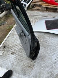 фото thumb №6, Mercedes w201 двері лівий задня ліва задні