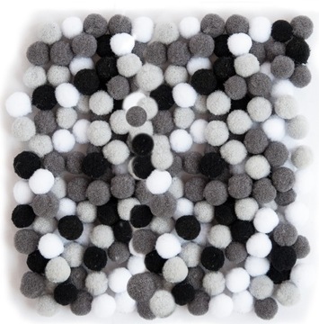 POMPON DEKORACYJNE KULECZKI dp KSPO-032 120szt.