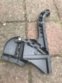 фото thumb №1, Направляющая левый задняя volvo xc70 v70 30678703 ii iii