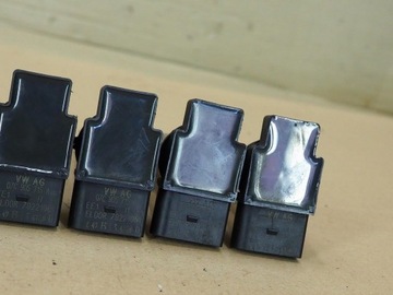 фото thumb №16, Audi a8 d3 w12 6.0 катушка зажигания 07c905715a