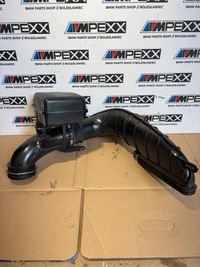 фото thumb №1, Bmw f10 f11 резонатор воздухозаборник труба воздуха 8512249