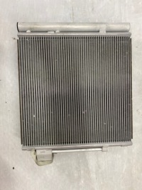 фото thumb №1, Радіатор кондиціонера tesla s права 6007613