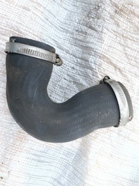 фото thumb №1, Труба интеркулер vw skoda rapid 1,6 tdi audi