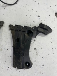 Купить Renault kangoo 2 3 13-21 левый задний задняя направляющая кронштейн бампера 8200435435, фото thumb