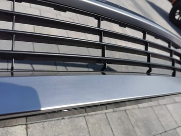 фото thumb №10, Решітка бампера передньої toyota prius 8.032