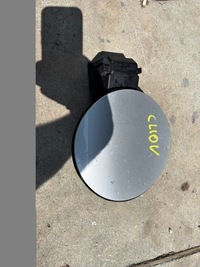 фото thumb №3, Крышка топлива renault clio v 5 20r. dv369